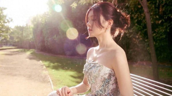 安联 陈妍希陈晓离婚5个月：一个暴瘦脱相，一个成“人间水蜜桃”
